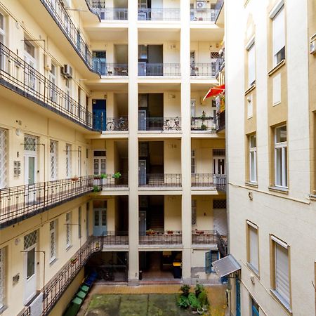 בודפשט Stylish Suite Westend מראה חיצוני תמונה