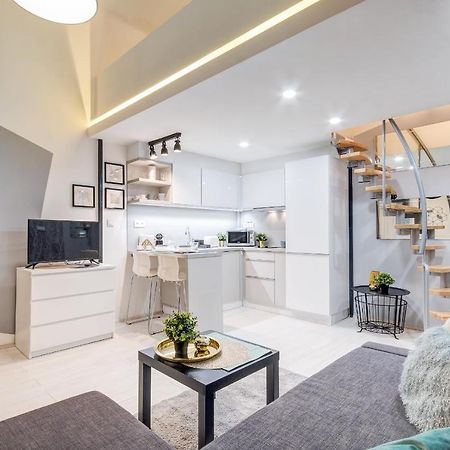 בודפשט Stylish Suite Westend מראה חיצוני תמונה