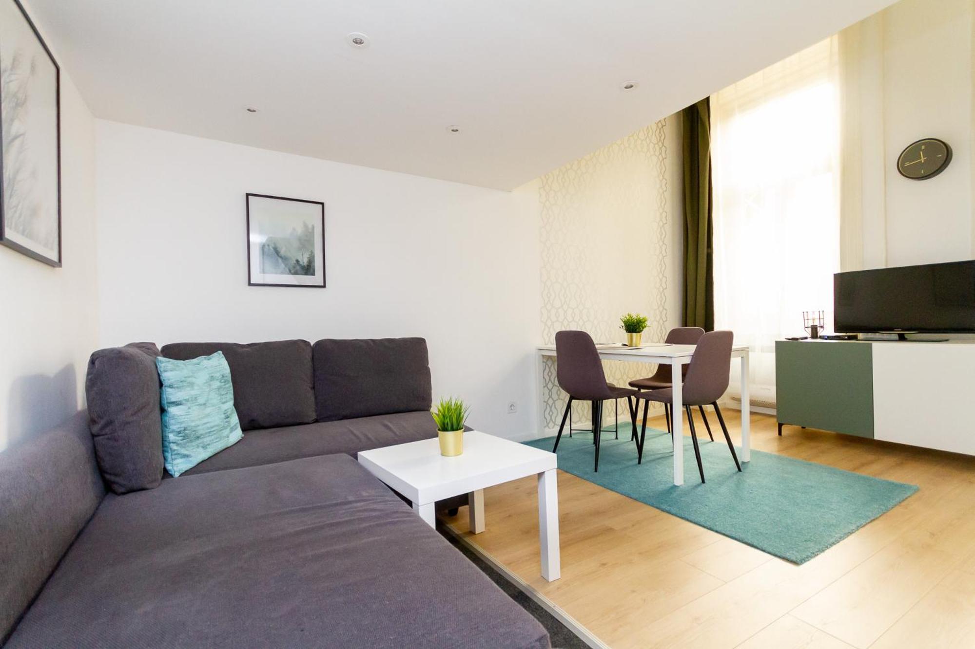 בודפשט Stylish Suite Westend מראה חיצוני תמונה