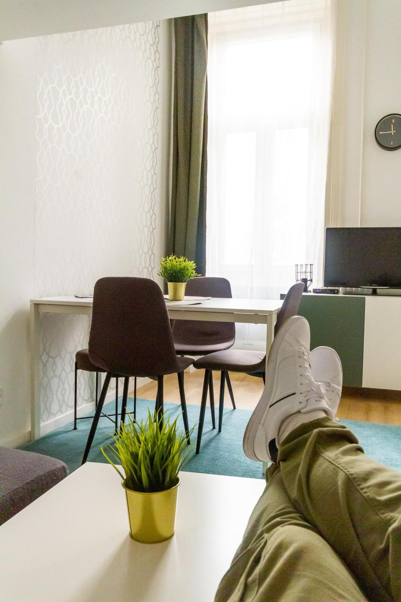 בודפשט Stylish Suite Westend מראה חיצוני תמונה