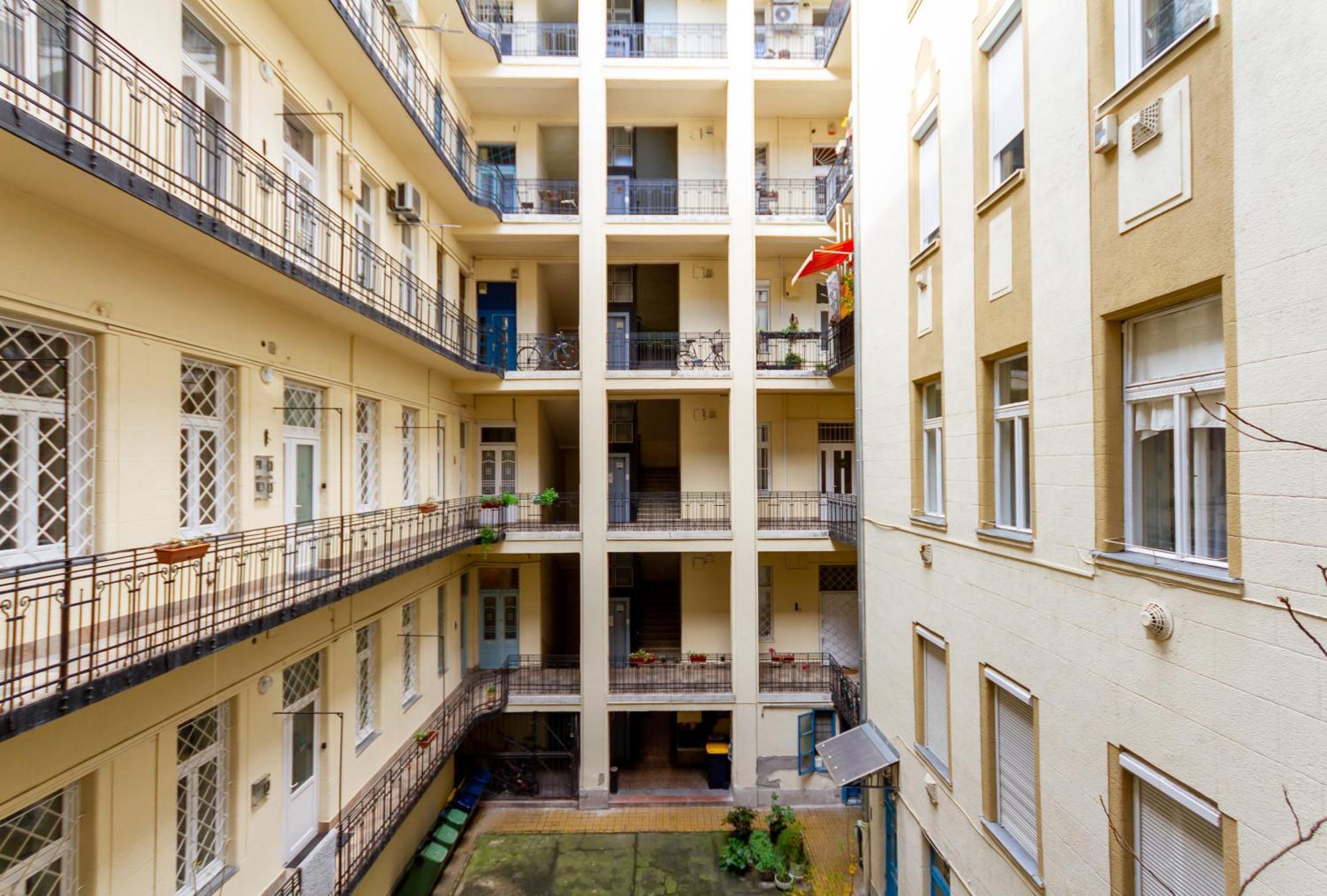 בודפשט Stylish Suite Westend מראה חיצוני תמונה
