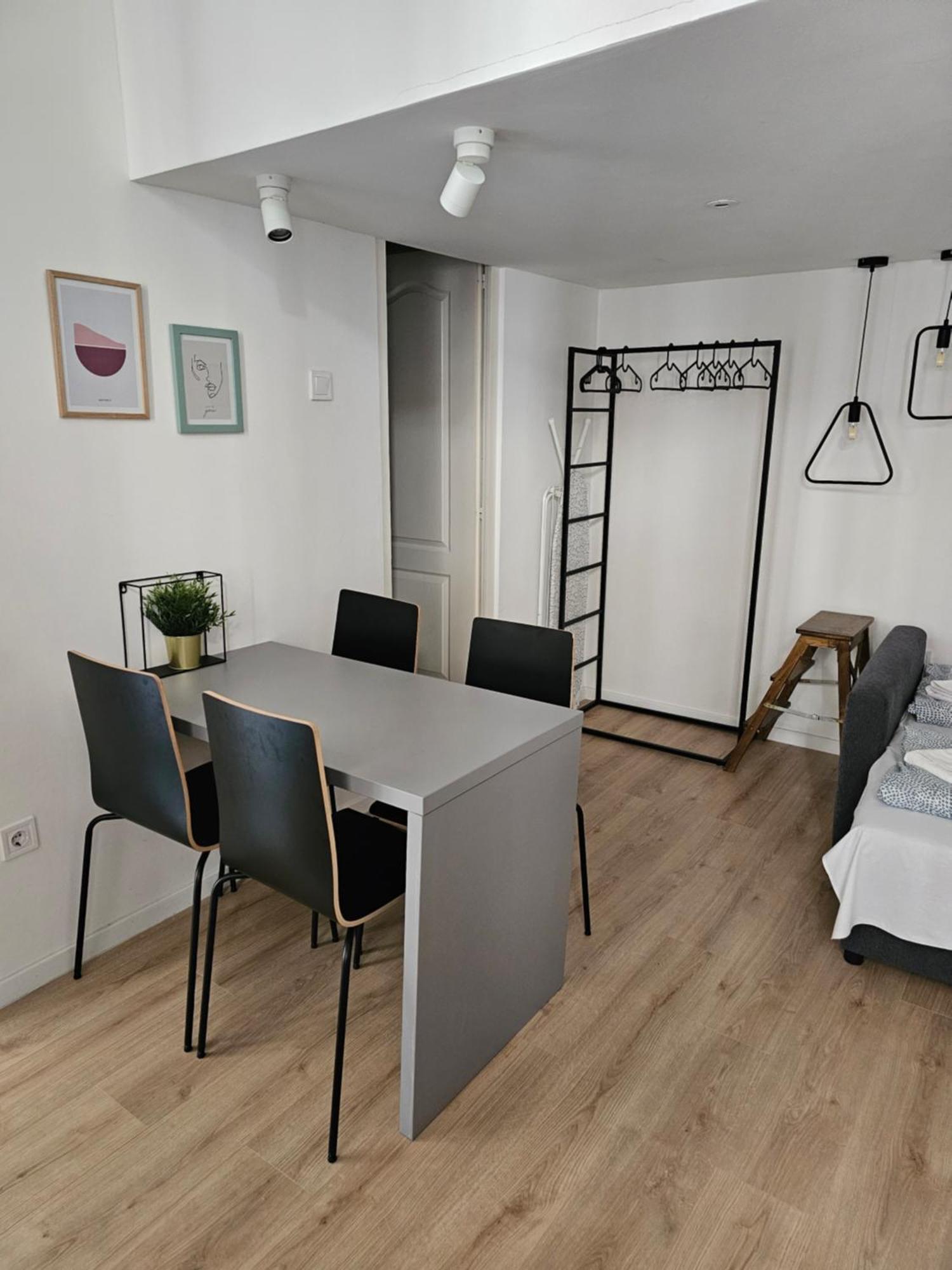 בודפשט Stylish Suite Westend מראה חיצוני תמונה