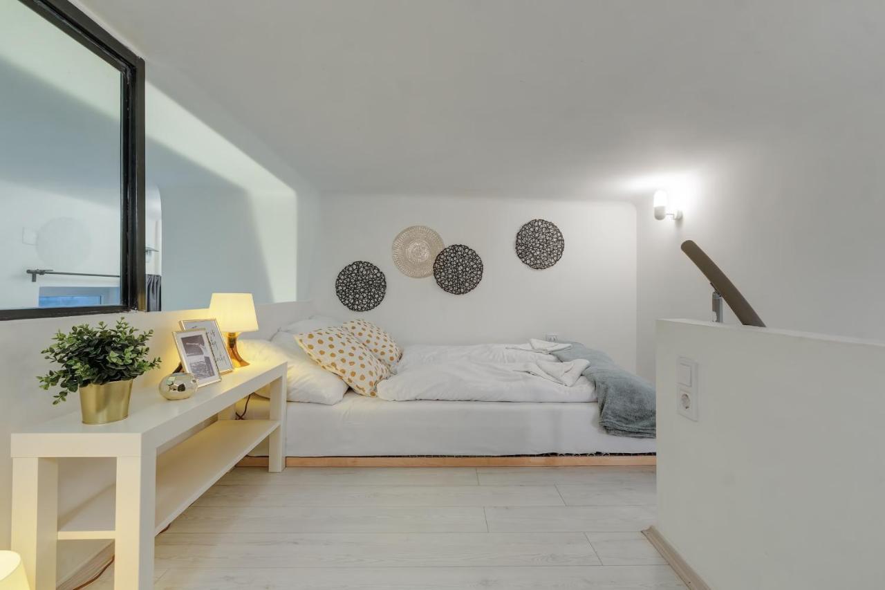 בודפשט Stylish Suite Westend מראה חיצוני תמונה